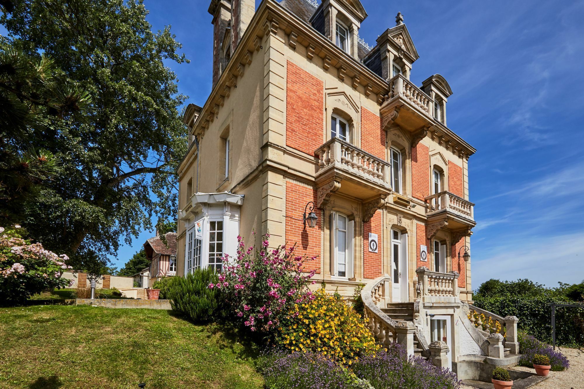 Les Villas D'Arromanches, Teritoria Екстер'єр фото